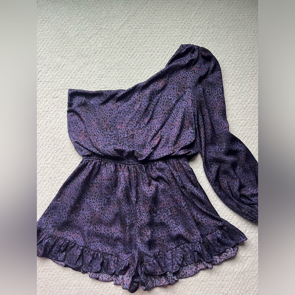 Purple Leopard Print Romper! Size L